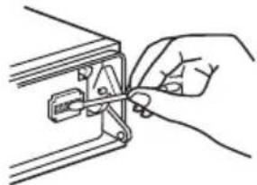 SONY CDX-GT650UI - Nettoyage des connecteurs - 1