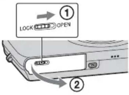 SONY Cybershot W670 - Isætning af batteriet/hukommelseskort (sælges separat) - 1