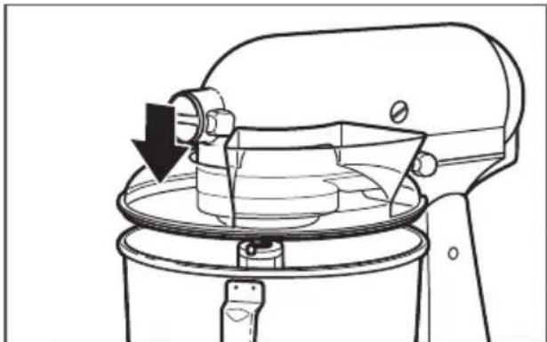 KITCHENAID K45SSWH - PÅSÆTNING/AFTAGNING AF PLASTSKÆRMEN\* - 2