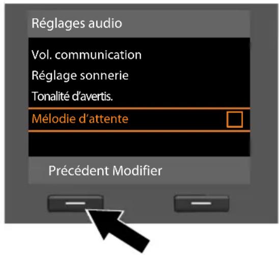 Réglages audio Vol. communication Réglage sonnerie Tonalité d'avertis. Mélodie d'attente Précédent Modifier