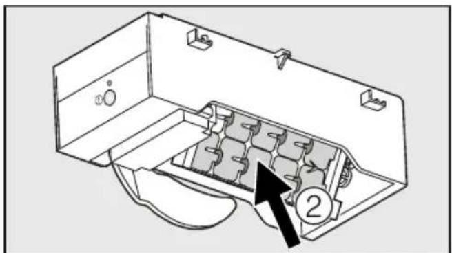 MIELE KFN 37692 iDE - Nettoyage du bac à glaçons - 1