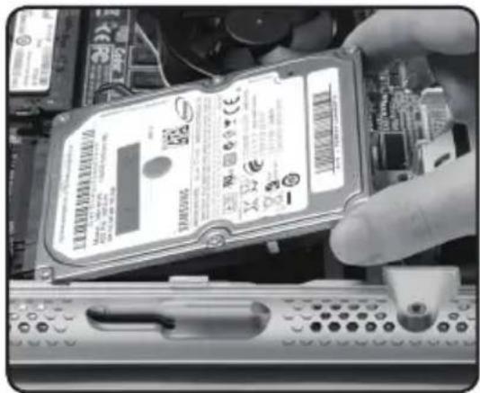 Zotac ZBOX ID81 Plus - Installing a hard disk - 2