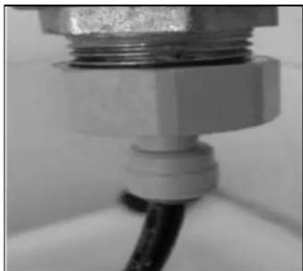 BAUMATIC PECM1SS - Connecting the espresso maker to the mains water supply - 6