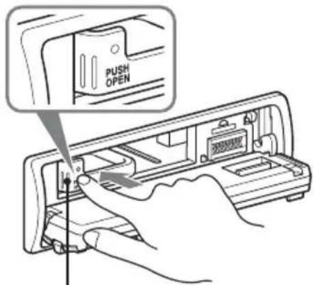 SONY DSX-S300BTX - Riproduzione tramite il connettore USB (interno) - 1