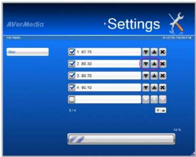 AlVerMedia Settings FM Radio 0'2010 7:55:59 PM Stop 1 87.75 2 89.30 3 89.70 4 90.10 0/4 14 %