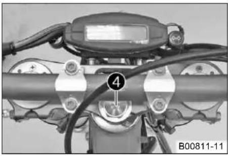 KTM 125 EXC (2012) - Τοποθέτηση κάτω τιμονόπλακας 📋 (EXC SIX DAYS) - 5
