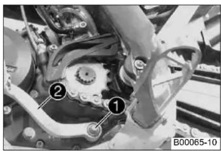 KTM 200 EXC (2012) - Ρύθμιση βασικής θέσης λεβιέ αλλαγής ταχυτήτων - 1