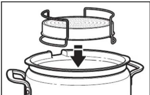 KITCHENAID 5KMC4241 - Rôtissage avec la grille à rôtir - 1