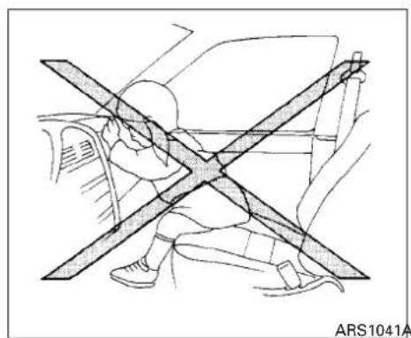 NISSAN Sentra (2010) - AVERTISSEMENT - 4
