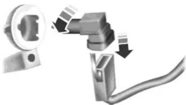 Lincoln MKX (2015) - Replacingfoglampbulbs - 1