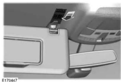 Lincoln MKC (2015) - CENTER CONSOLE - 3