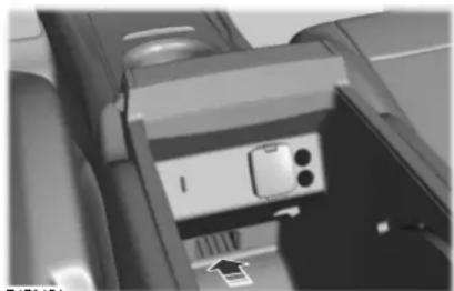 Lincoln MKC (2015) - Displaying the Factory-Set Code - 1