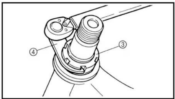 YAMAHA WR250F (2000) - Fasi per la regolazione della ghiera: - 2