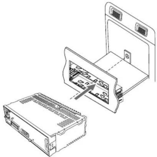 PHILIPS CarStudio CE235BT - Montare nel cruscotto - 4