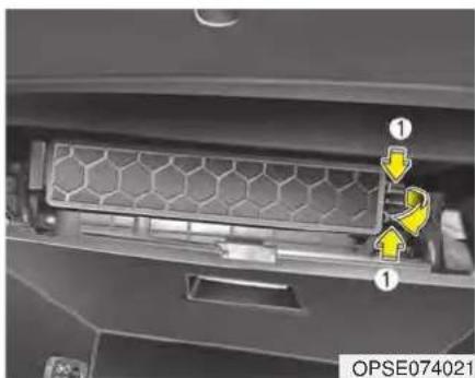 KIA Soul EV (2015) - Maintenance - 1