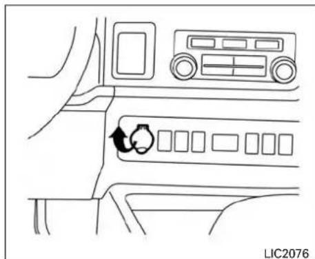 LIC2076