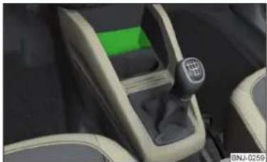 SKODA Fabia (2016) - Vide-poches dans la console centrale avant - 1