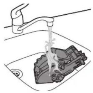 PHILIPS 2100 series HD8652 - Cleaning the brew group - 5