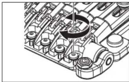 Technical line drawing of a mechanical assembly with gears and shafts (no text or symbols)