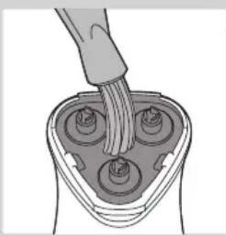 PHILIPS CP9239 - Semanalmente: acessório de corte e câmara de recolha dos pêlos - 3