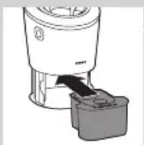 Diagram of a blender with a black arrow pointing to its internal component (no text or symbols present)