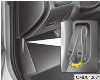 HYUNDAI Elantra (2012) - CAPOT - 1