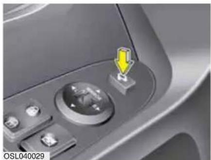 KIA Sportage (2015) - كيفية تشغيل مراة الروية الخلفية الكهربائية: - 4