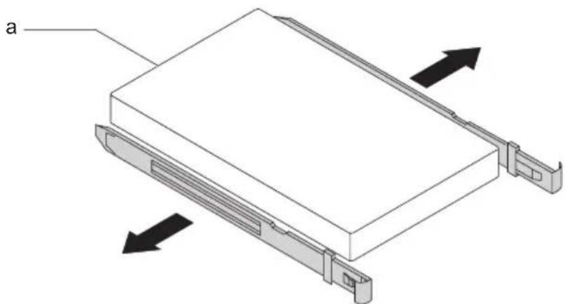 FUJITSU Esprimo D756 - Démontagedeslecteurs2 ^1/2 poucesdel'adaptateur3 ^1/2 pouces - 2