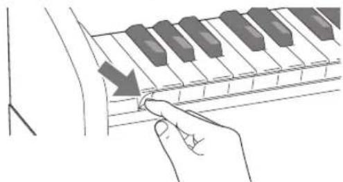 CASIO AP-460BK - Retrait du ruban protecteur du clavier - 1