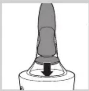PHILIPS SHAVER Series 7000 S7710 - Ładowanie za pomocą systemu SmartClean (tylko wybrane modele) - 2