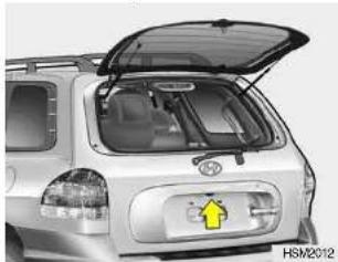 HYUNDAI Santa Fe (2005) - Glace du hayon arrière - 1