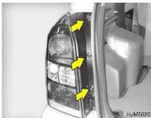 HYUNDAI Tucson (2009) - Phare et feu clignotant avant - 8