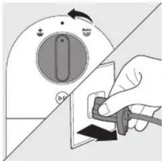 Diagram showing a hand using a tool to clean or adjust a device, with labels indicating 'Auto' and 'D1'