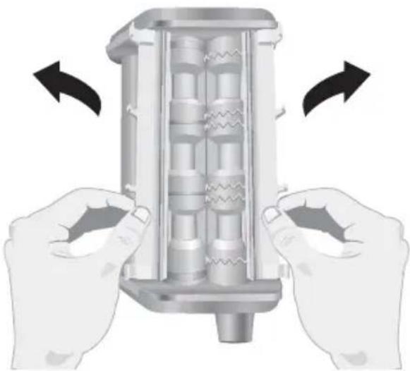 KITCHENAID 5KRAV - Per pulire l'accessorio per ravioli - 1