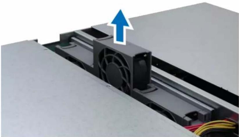 SYNOLOGY RackStation RS4017xs+ - Remplacer le ventilateur du système - 4