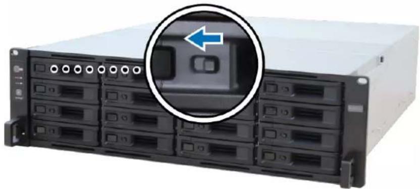SYNOLOGY RackStation RS4017xs+ - Installation des disques - 5