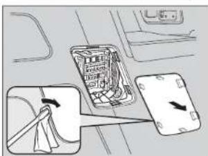 Honda Odyssey (2014) - Boîtier à fusibles arrière - 1