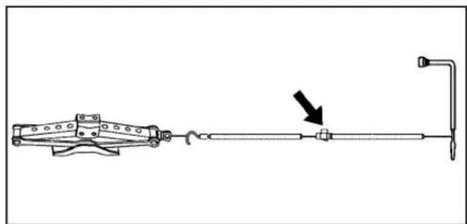 Hummer H2 (2003) - Removing the Flat Tire and Installing the Spare Tire Jack (SUV and SUT) - 4