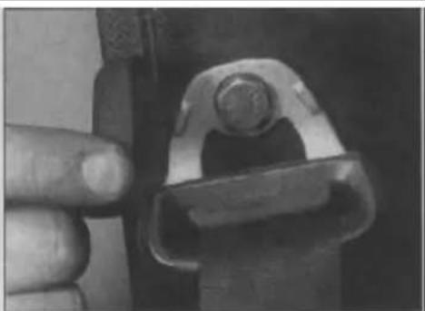 VOLKSWAGEN Polo (1990) - Front seat belt - 3