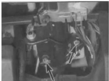 VOLKSWAGEN Polo (1990) - Steering column - overhaul - 2
