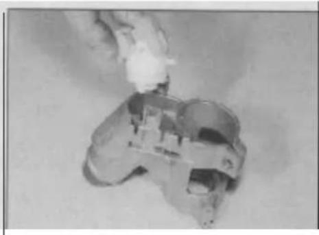 VOLKSWAGEN Polo (1990) - Steering column - overhaul - 9