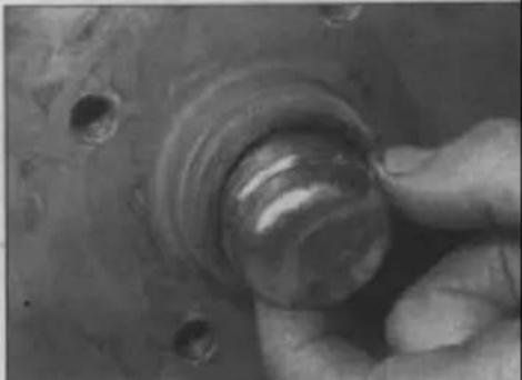 VOLKSWAGEN Polo (1990) - Braking system - 3