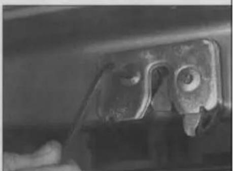 VOLKSWAGEN Polo (1990) - Tailgate - 4