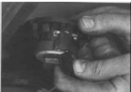 VOLKSWAGEN Polo (1990) - Heated seat switches - 3