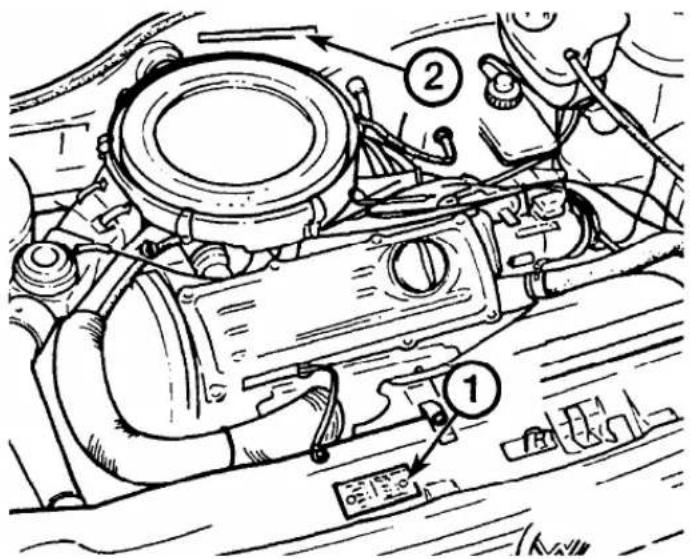 Technical diagram of an engine component with numbered parts and a labeled control panel