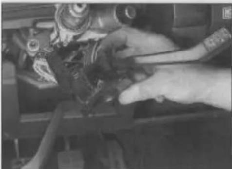 VOLKSWAGEN Polo (1990) - Facia-mounted switches - 2