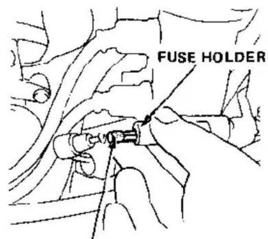 FUSE HOLDER