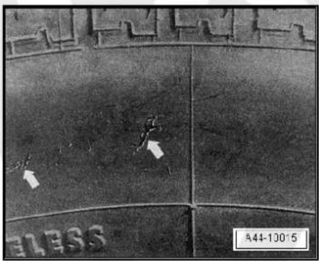 LESS A44-10015