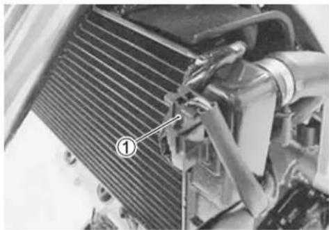KAWASAKI KLV1000 (2004) - Cooling fan motor mounting bolt: - 2