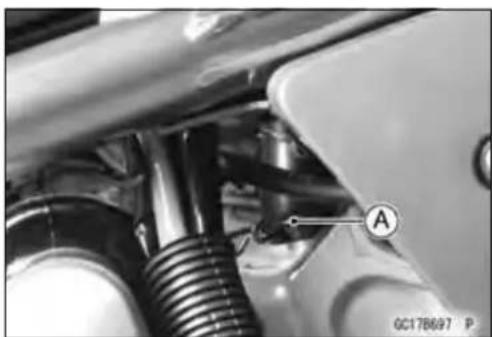 KAWASAKI ER-6n (2006) - AirCleanerHousingRemoval - 4